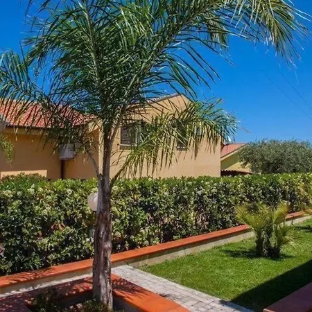 Ferienwohnung Fuer 6 Personen Ca 75 Qm In Cefalu, Sizilien Nordkueste Von Sizilien - B59119 * Cefalu