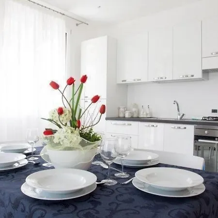 Apartment Ferienwohnung Fuer 6 Personen Ca 75 Qm In Cefalu, Sizilien Nordkueste Von Sizilien - B59119